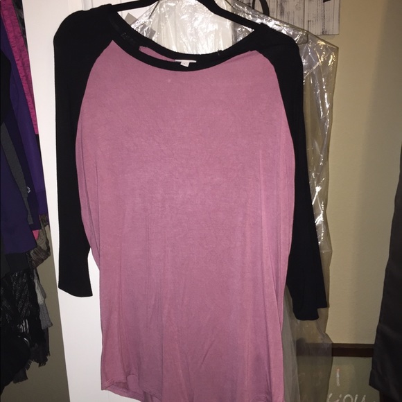 Randy Tee - Picture 1 of 1